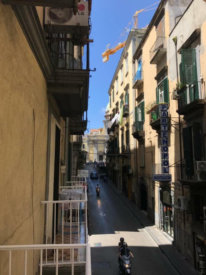 Napoli Plebiscito Apartment ภายนอก รูปภาพ
